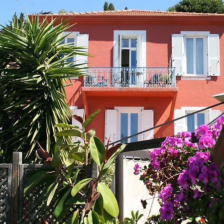 Hotel La Villa Patricia - Charme Et Tradition Villefranche-sur-Mer Eksteriør billede